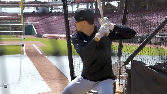 Reynolds cool on eve of extension deadline taken in Cincinnati (Pirates)